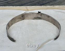 Vintage Fred Harvey Era Native Stamped Sterling Silver Horse Dog Cuff Bracelet
