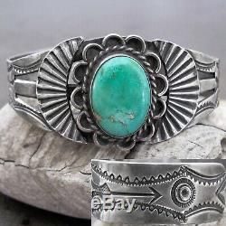 Vtg Navajo Fred Harvey Era Large Bracelet Manchette En Argent Sterling Avec Turquoise Verte